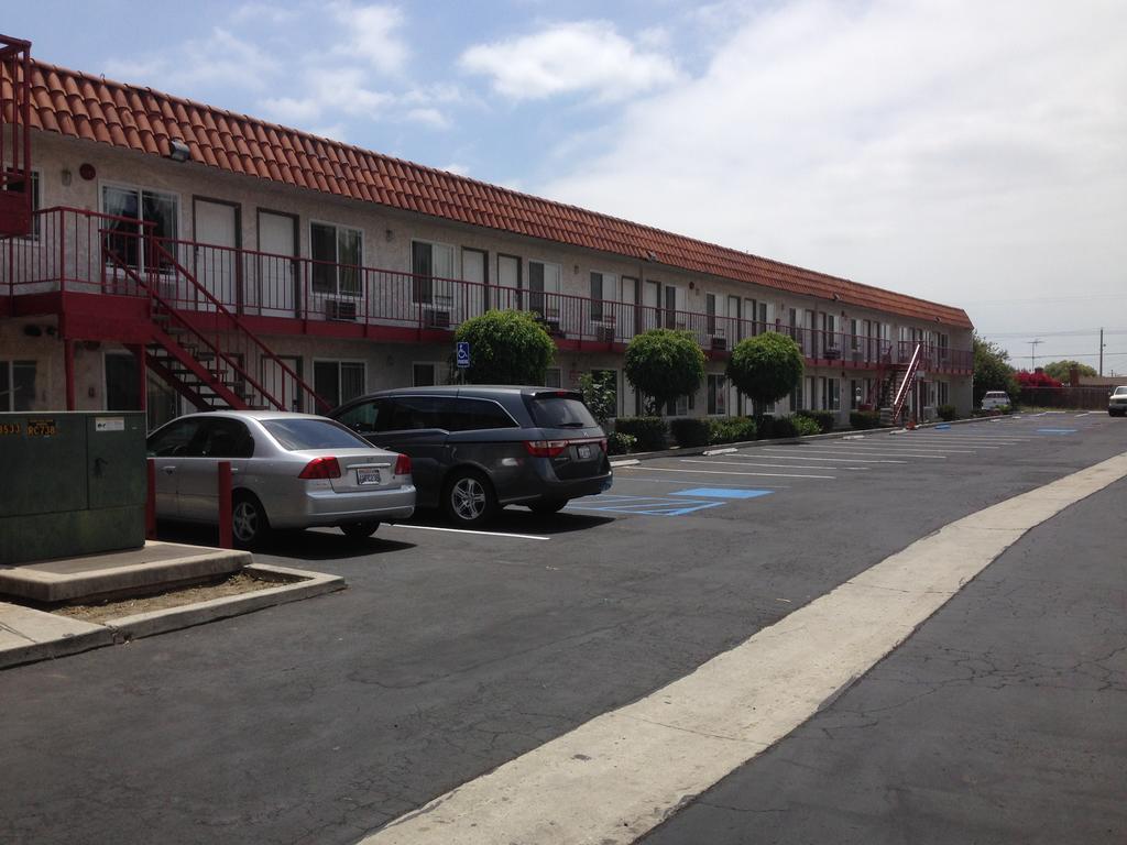 Anaheim Lodge Exterior photo